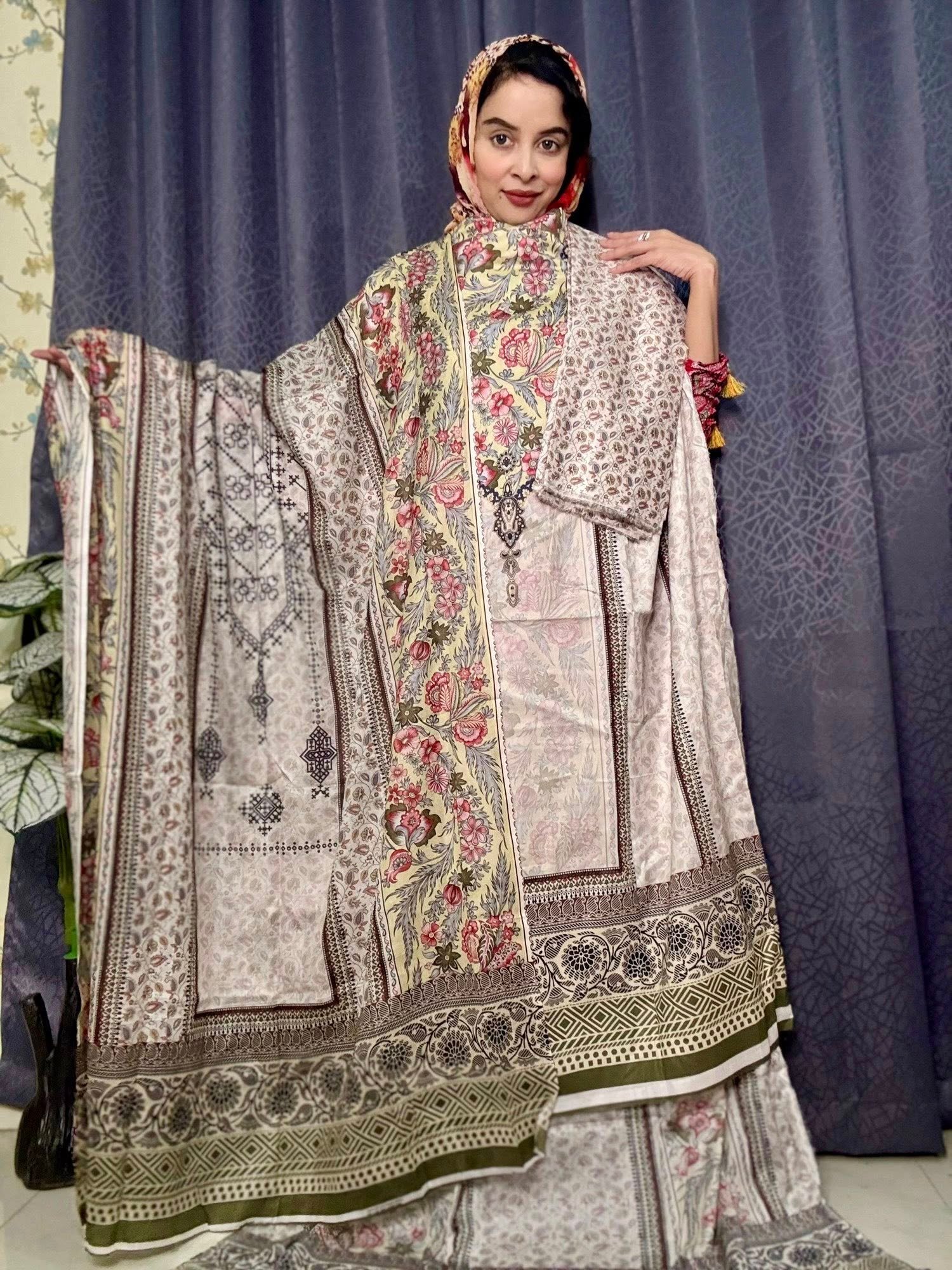 Pakistani Premium Lawn cream colour -Pure Cotton dupatta